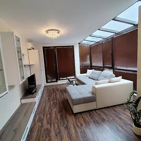 Alva Апартамент Поморие